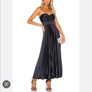 Amur Belle Dress in Navy